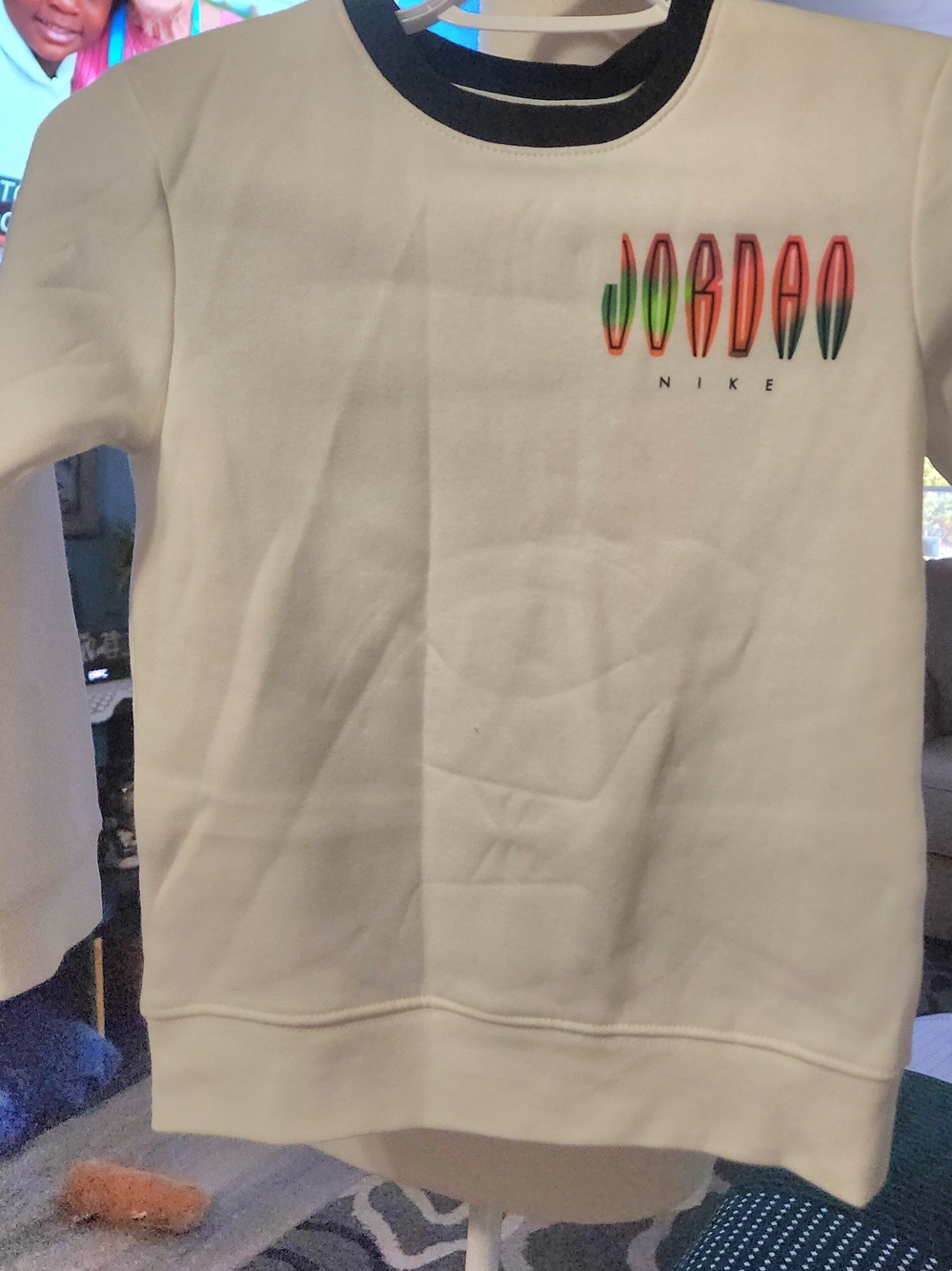 Nike Jordan Kid's White Crewneck Sweater Sz MED NWT